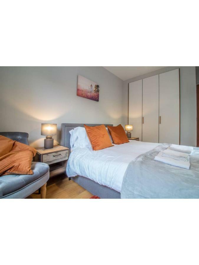 Central And Stylish One Bedroom Apartment 에든버러 외부 사진